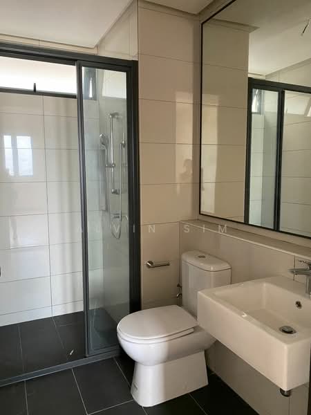 Service Residence for Sale at The Tamarind - Alvin Sim - Bathroom - PropertyGuru.com.my