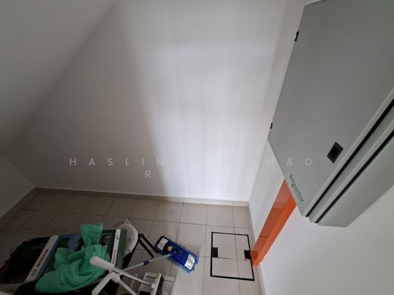 Semi-Detached House for Sale in Cyber 10 (Cyberjaya) - Haslinda Ahmad Razali - Interior - PropertyGuru.com.my