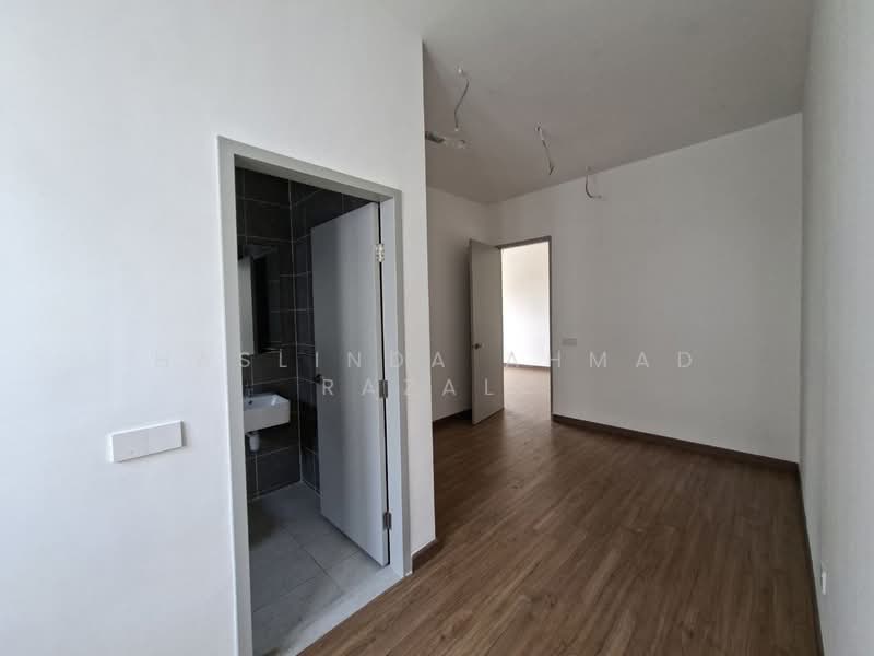 Semi-Detached House for Sale in Cyber 10 (Cyberjaya) - Haslinda Ahmad Razali - Interior - PropertyGuru.com.my