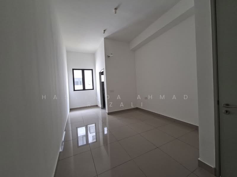 Semi-Detached House for Sale in Cyber 10 (Cyberjaya) - Haslinda Ahmad Razali - Interior - PropertyGuru.com.my