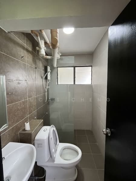 Condominium for Sale at Fortuna Court - Lucas Cheng - Bathroom - PropertyGuru.com.my