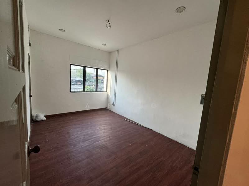 Shop / Office for Sale in Taman Tasek (Johor Bahru) - Alex Ng - Interior - PropertyGuru.com.my