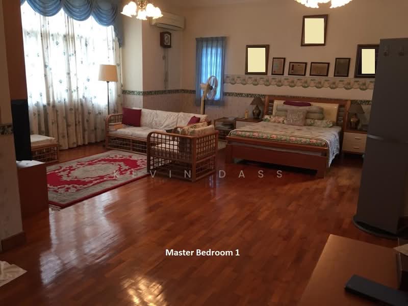 Bukit Rimau untuk Untuk Dijual - RM 1,880,000, Mac 2026 - Master Bedroom - PropertyGuru.com.my