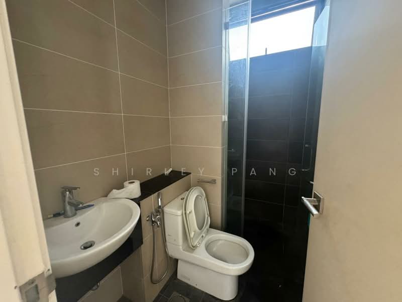 Semi-Detached House for Rent in Iskandar Puteri (Nusajaya) (Johor) - Shirley Pang - Bathroom - PropertyGuru.com.my