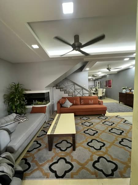 Terraced House for Sale in Shah Alam (Selangor) - Ismadi Ismail - Living Room - PropertyGuru.com.my