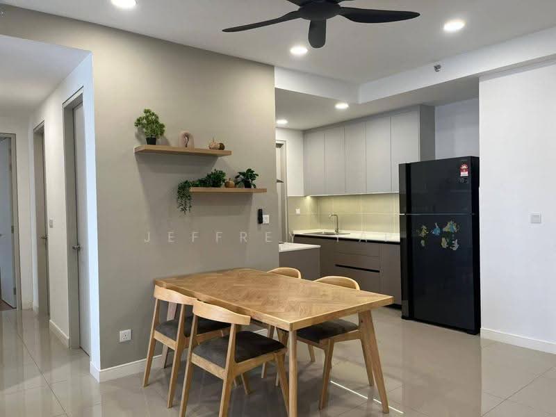 Service Residence for Rent at The Pulse Residence - Jeffrey Yap - Dining Room - PropertyGuru.com.my