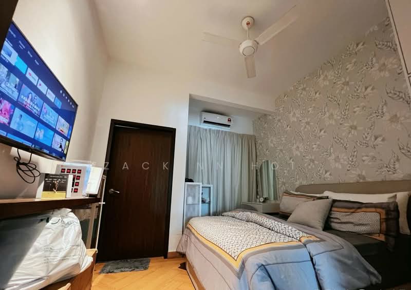 Fully Renovated & Furnished 2 Sty Endlot Athira Bandar Bukit Raja Klang untuk Untuk Dijual - RM 1,280,000, Mac 2026 - Bedroom - PropertyGuru.com.my