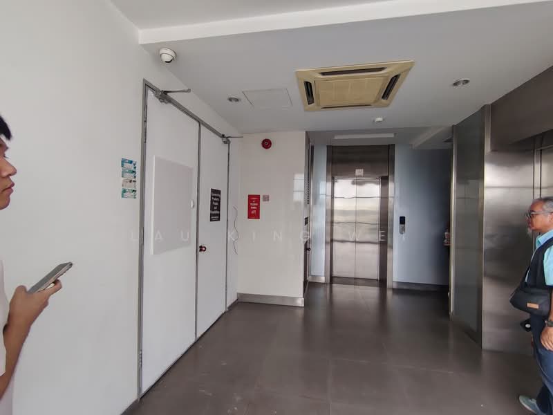 Commercial showroom for sale, Jalan Sungai Besi untuk Untuk Dijual - RM 26,000,000, Mac 2026 - Entrance - PropertyGuru.com.my