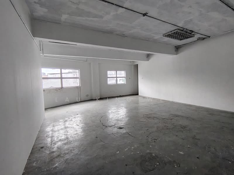 Commercial showroom for sale, Jalan Sungai Besi untuk Untuk Dijual - RM 26,000,000, Mac 2026 - Interior - PropertyGuru.com.my
