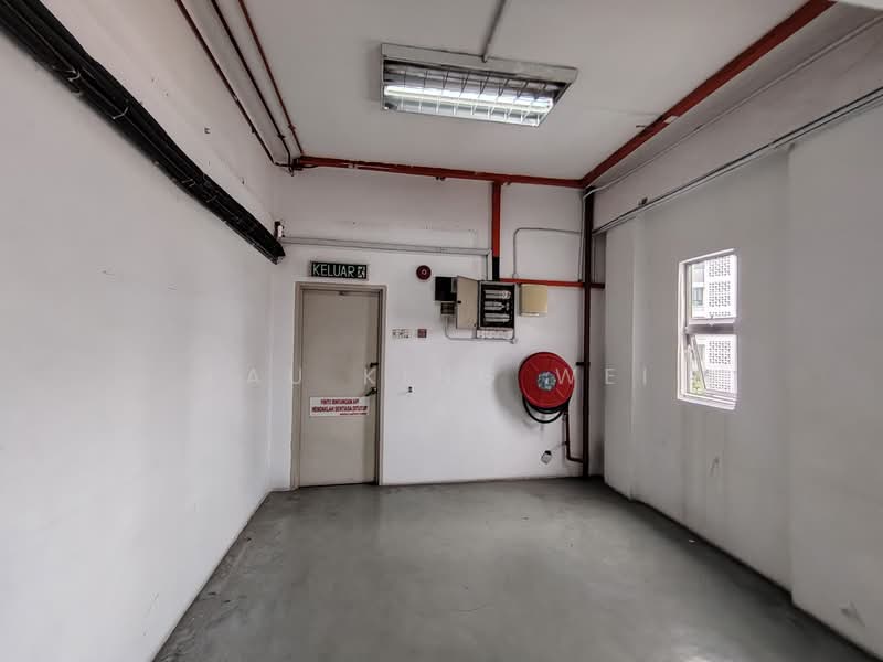 Commercial showroom for sale, Jalan Sungai Besi untuk Untuk Dijual - RM 26,000,000, Mac 2026 - Interior - PropertyGuru.com.my