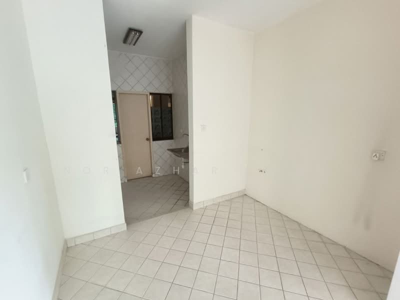 Condominium for Sale at Armanee - Nor Azhar Azlan - Interior - PropertyGuru.com.my