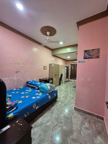 2-storey Terraced House for Sale in Taman Puteri Wangsa (Ulu Tiram) - Shereen Wong - Bedroom - PropertyGuru.com.my