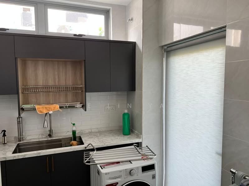 2-storey Terraced House for Sale in Bandar Gamuda Gardens (Rawang) - Yee Lin Yap - Kitchen - PropertyGuru.com.my