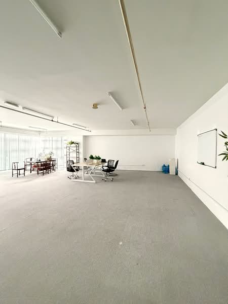 Kedai / Pejabat untuk Dijual di Seri Kembangan (Selangor) - Janet Au - Interior - PropertyGuru.com.my
