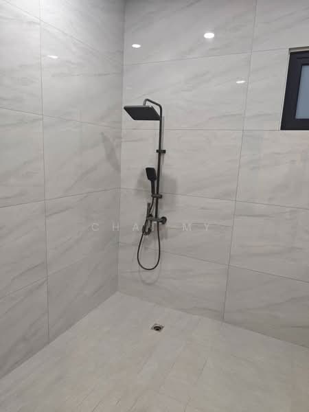 Bungalow for Sale in Taman Equine (Seri Kembangan) - CHAI MY - Bathroom - PropertyGuru.com.my