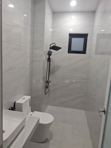 Bungalow for Sale in Taman Equine (Seri Kembangan) - CHAI MY - Bathroom - PropertyGuru.com.my