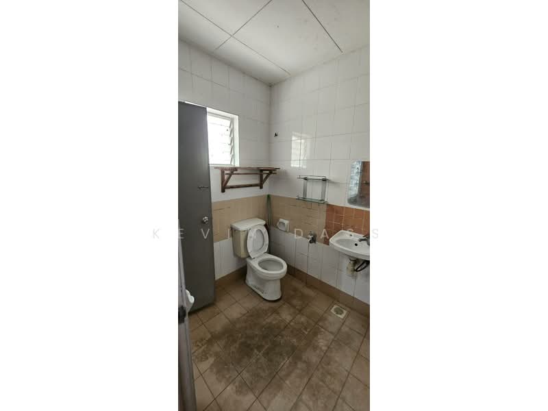 Kota Kemuning untuk Untuk Dijual - RM 880,000, Mac 2026 - Bathroom - PropertyGuru.com.my