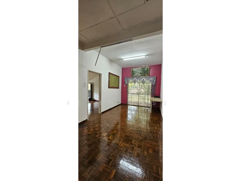 Kota Kemuning untuk Untuk Dijual - RM 880,000, Mac 2026 - Living Room - PropertyGuru.com.my