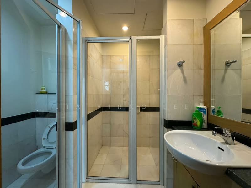 Service Residence for Sale at 3 Kia Peng - Jia Yirng Lee - Bathroom - PropertyGuru.com.my