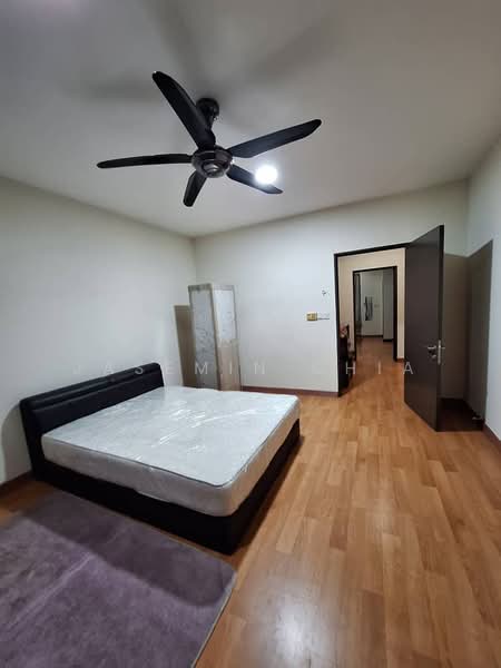 Perdana Residence 2 untuk Untuk Disewa - RM 4,900 /bulan, Mac 2026 - Bedroom - PropertyGuru.com.my