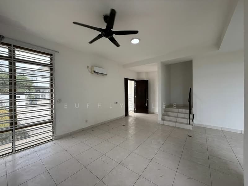 Cluster House for Sale in Setia Tropika (Johor Bahru) - Eufhlyn Lee - Living Room - PropertyGuru.com.my