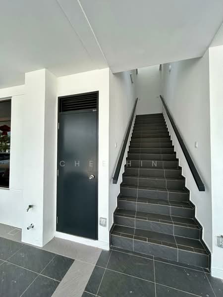 Townhouse for Rent in Eco Grandeur (Puncak Alam) - Chee Hin - Corridor - PropertyGuru.com.my