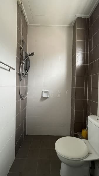 Bandar Parklands untuk Untuk Dijual - RM 780,000, Mac 2026 - Bathroom - PropertyGuru.com.my