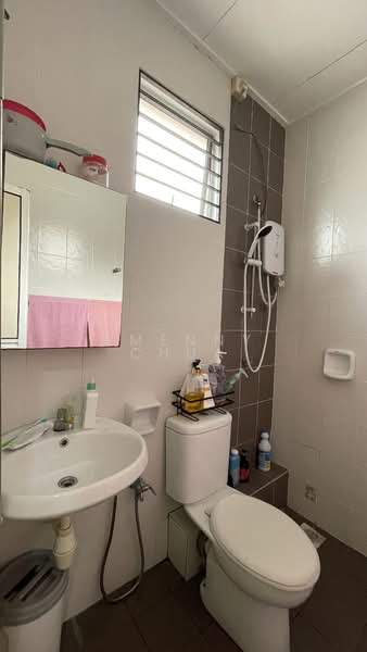 Bandar Parklands untuk Untuk Dijual - RM 780,000, Mac 2026 - Bathroom - PropertyGuru.com.my