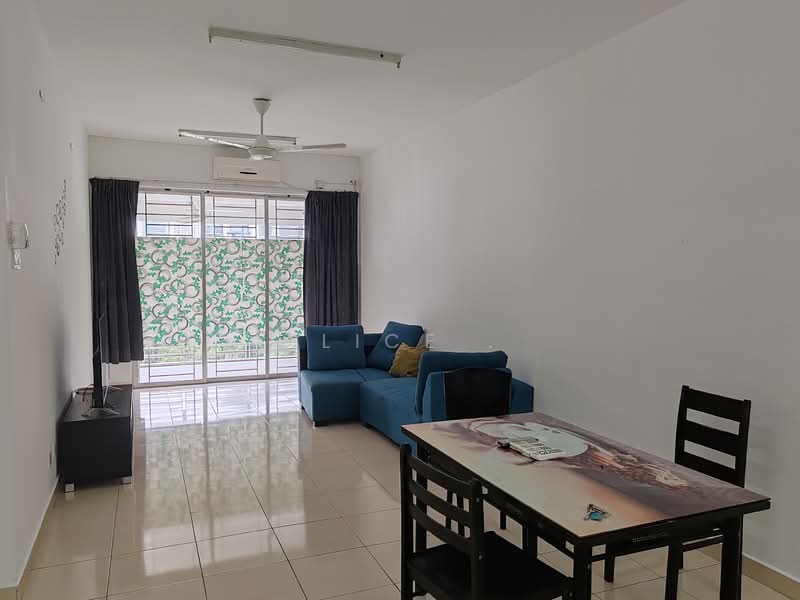 Condominium for Sale at Pearl Avenue - Alice . - Living Room - PropertyGuru.com.my