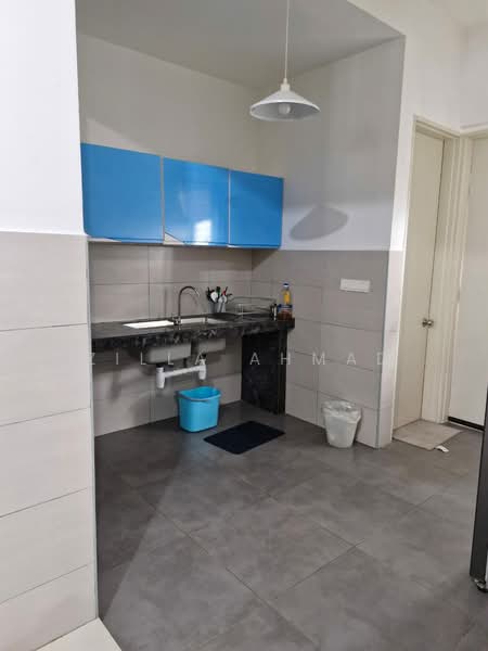 Lake Point Residence untuk Untuk Disewa - RM 3,000 /bulan, Mac 2026 - Kitchen - PropertyGuru.com.my