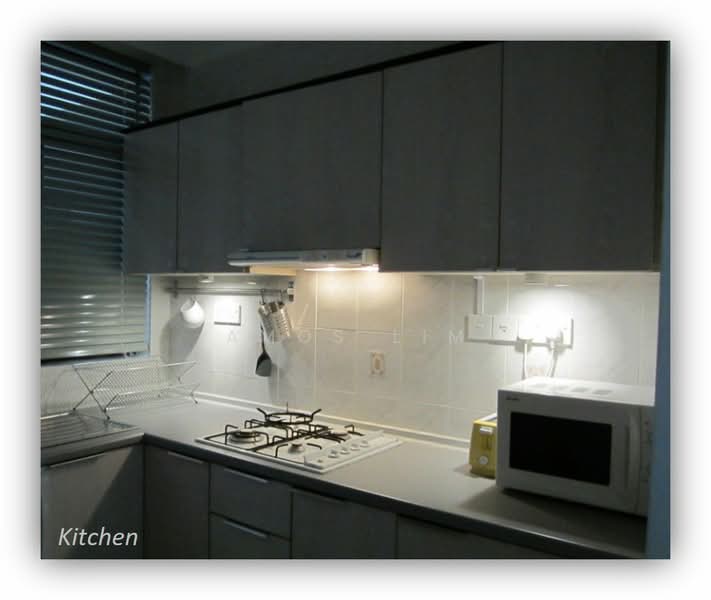 Eden Seaview Condominium untuk Untuk Disewa - RM 1,400 /bulan, Mac 2026 - Kitchen - PropertyGuru.com.my