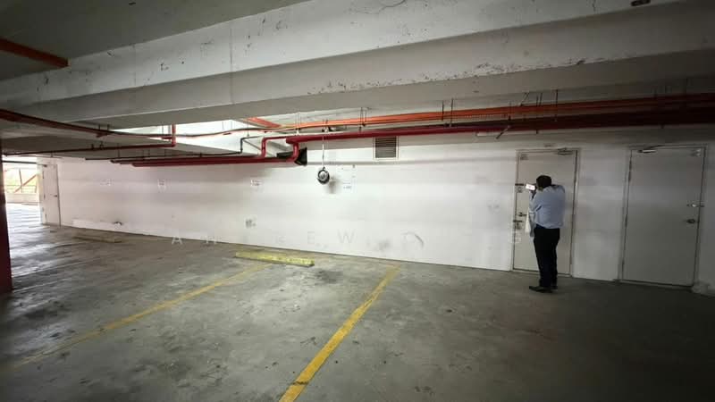 Office for Rent in Seksyen 13 (Petaling Jaya) - Andrew Chng - Car Park - PropertyGuru.com.my