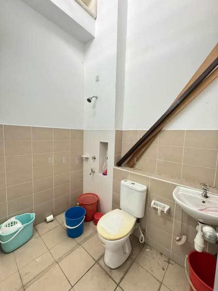 Setia Tropika / Kempas untuk Untuk Dijual - RM 698,000, Mac 2026 - Bathroom - PropertyGuru.com.my