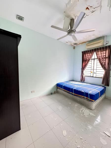 Setia Tropika / Kempas untuk Untuk Dijual - RM 698,000, Mac 2026 - Bedroom - PropertyGuru.com.my