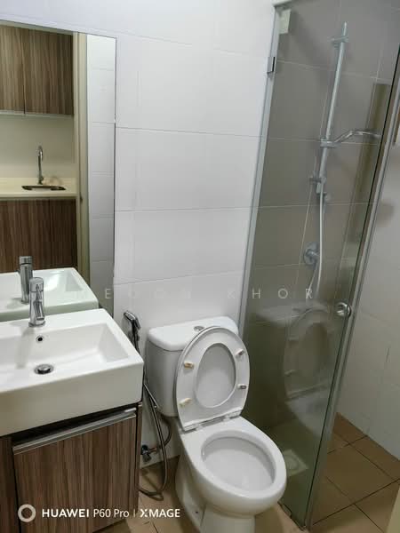 Service Residence for Sale at Pacific Place - Meoon Khor - Bathroom - PropertyGuru.com.my