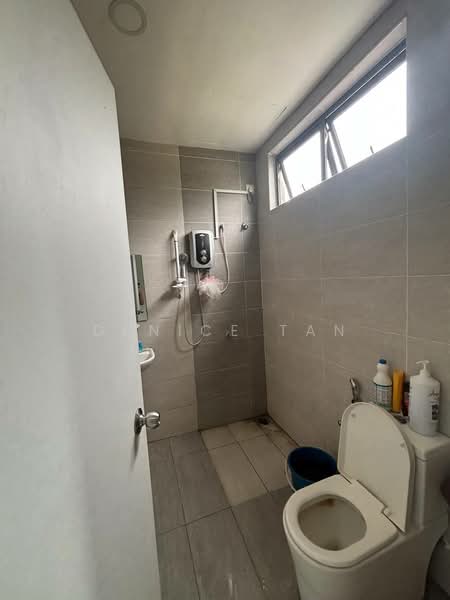 2-storey Terraced House for Sale in Skudai (Johor) - Denice Tan - Bathroom - PropertyGuru.com.my