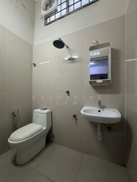 2-storey Terraced House for Sale in Petaling Jaya (Selangor) - Katherine Lam - Bathroom - PropertyGuru.com.my
