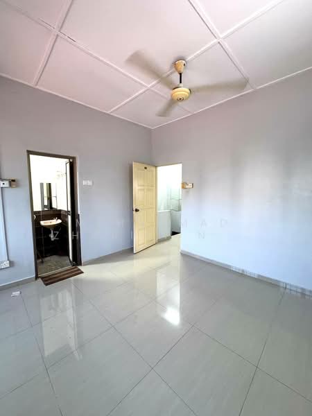 2-storey Terraced House for Sale in Ampang Jaya (Ampang) - Muhammad Zhariff Nasharudin - Interior - PropertyGuru.com.my