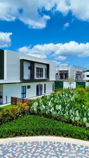 2-storey Terraced House for Sale in Leisure Farm (Gelang Patah) - Bella Goh - Exterior - PropertyGuru.com.my