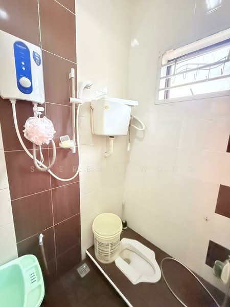 2-storey Terraced House for Sale in Taman Setia Indah (Tebrau) - Shereen Wong - Bathroom - PropertyGuru.com.my