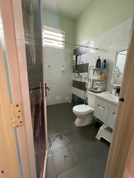 Taman Desa Ara, Ara Kuda, Tasek Gelugor untuk Untuk Dijual - RM 470,000, Mac 2026 - Bathroom - PropertyGuru.com.my