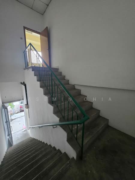 Kilang untuk Disewa di Taman Perindustrian Tago (Kepong) - Jasemin Chia - Entrance - PropertyGuru.com.my
