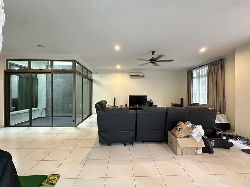 Cluster House for Sale in Taman Sutera Utama (Skudai) - Yuki Cheng - Living Room - PropertyGuru.com.my