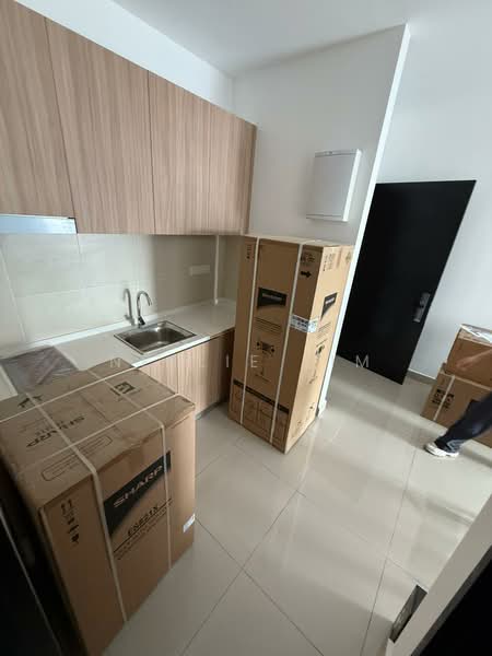 Service Residence for Sale at TRELLIS RESIDENCES - Nellie Lim - Kitchen - PropertyGuru.com.my