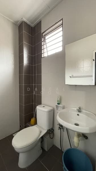 Bandar Parklands untuk Untuk Dijual - RM 780,000, Apr 2026 - Bathroom - PropertyGuru.com.my