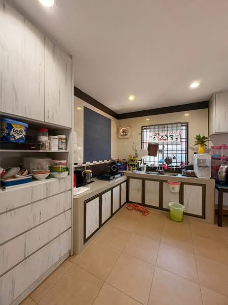 1-storey Terraced House for Sale in Taman Universiti (Skudai) - Eric Chuah - Kitchen - PropertyGuru.com.my