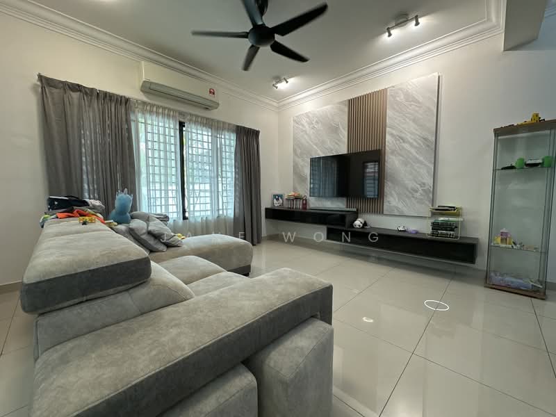 Puchong Utama 2 untuk Untuk Disewa - RM 2,800 /bulan, Mac 2026 - Living Room - PropertyGuru.com.my