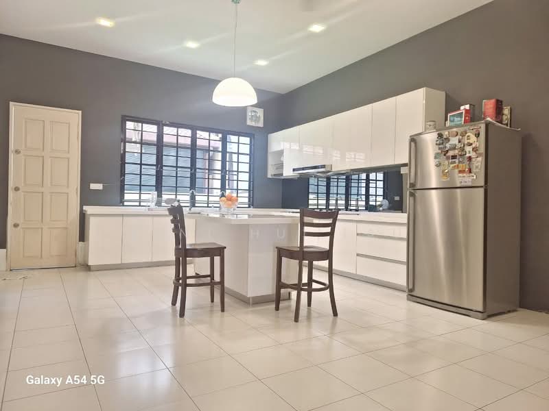 Semi-Detached House for Sale in Puchong (Selangor) - KENT HUI LAU - Kitchen - PropertyGuru.com.my