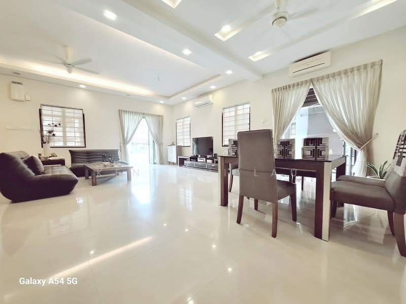 Semi-Detached House for Sale in Puchong (Selangor) - KENT HUI LAU - Living Room - PropertyGuru.com.my