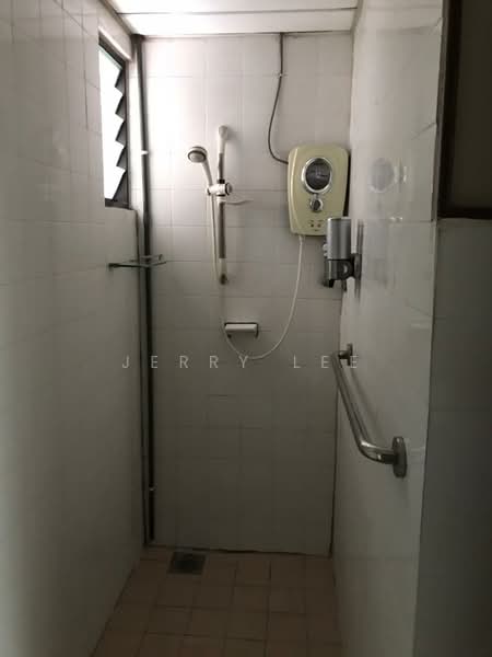 Bistari Begonia untuk Untuk Disewa - RM 2,300 /bulan, Mac 2026 - Bathroom - PropertyGuru.com.my